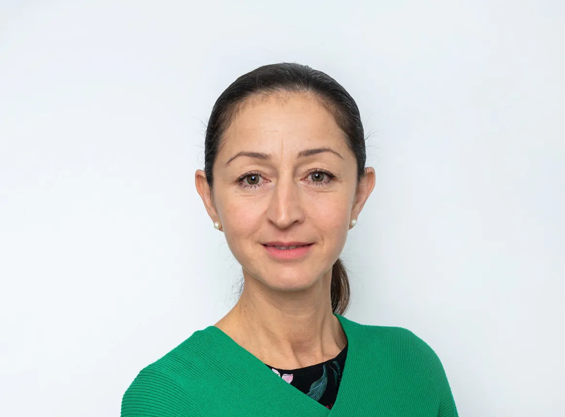 Porträt von Dipl. med. Suzi Djordjevic